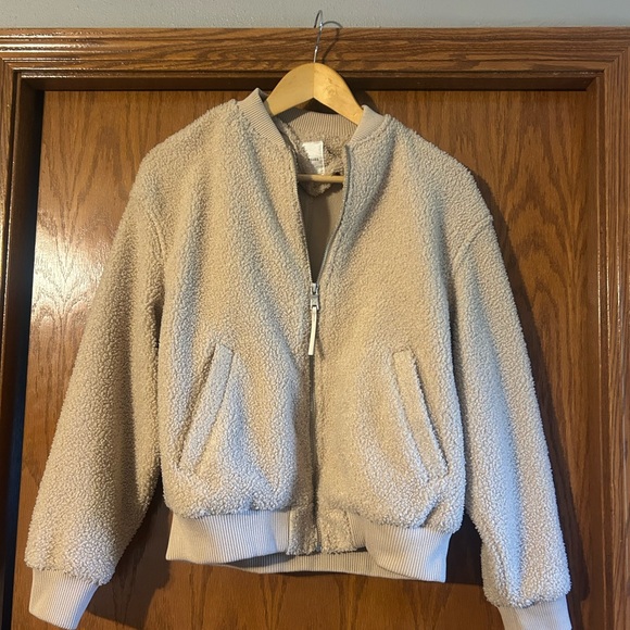 Avec Les Filles Cream Puffer Jacket - Picture 2 of 9